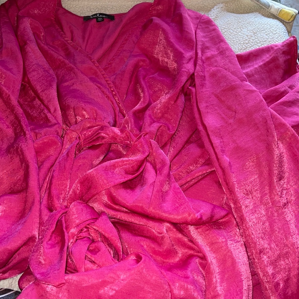 Lulus XS long, and long sleeve fushia dress.